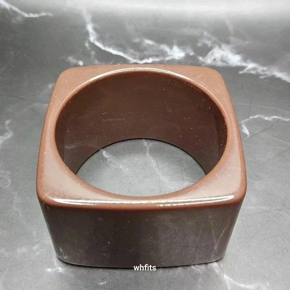 Rare Louis Vuitton Extra Wide Acrylic Brown Bangle - Picture 4 of 6